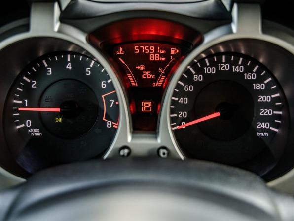 Nissan Juke I с пробегом 2013 года, цена 1 278 000 рублей, 57591 км, внедорожник, Автокод Объявления