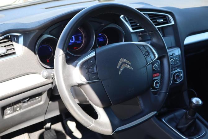 Citroen C4 II с пробегом 2014 года, цена 679 000 рублей, 163000 км, седан, Автокод Объявления