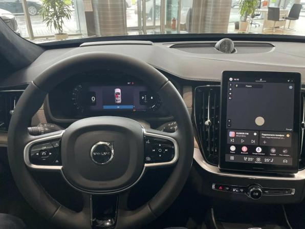 Volvo XC90 II Рестайлинг 2 с пробегом 2026 года, цена 10 950 000 рублей, 25 км, внедорожник, Автокод Объявления