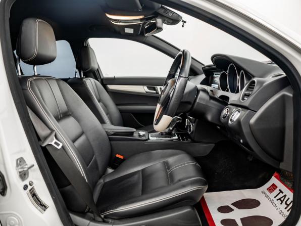 Mercedes-Benz C-Класс III (W204) Рестайлинг с пробегом 2012 года, цена 1 385 000 рублей, 70100 км, седан, Автокод Объявления