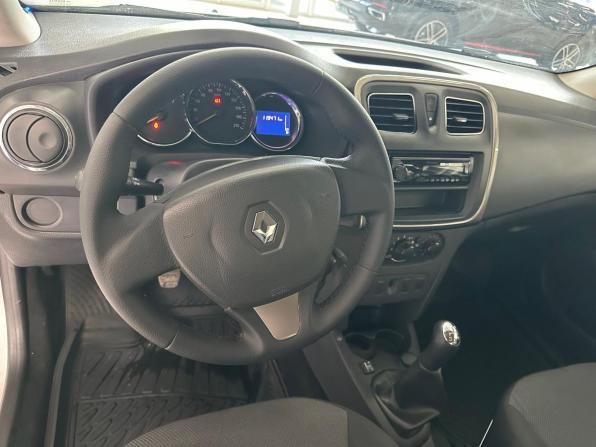 Renault Logan II с пробегом 2016 года, цена 640 000 рублей, 119400 км, седан, Автокод Объявления