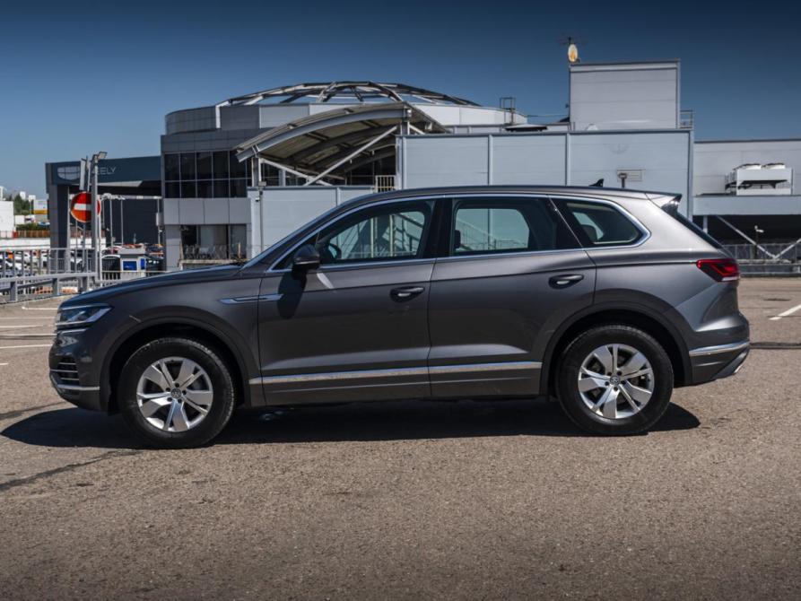 Volkswagen Touareg III Москва  - изображение 8