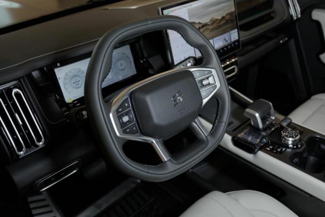 Новый JETOUR T1 2026 года, цена 4 399 900 рублей, внедорожник, Автокод Объявления