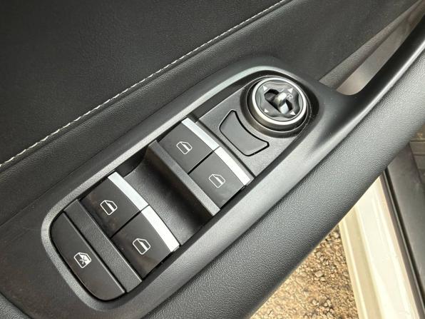 Chery Tiggo 4 Pro I Рестайлинг с пробегом 2024 года, цена 1 595 000 рублей, 19300 км, внедорожник, Автокод Объявления