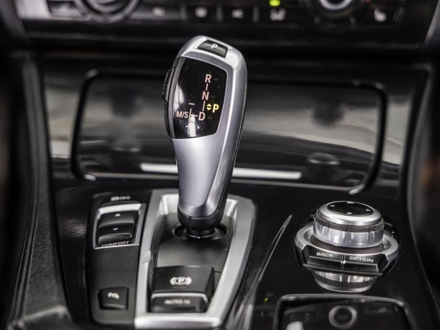 BMW 5 серии VI (F10/F11/F07) Волгоград  - изображение 30