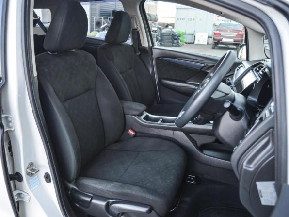 Honda Shuttle II Рестайлинг с пробегом 2019 года, цена 1 415 000 рублей, 190806 км, универсал, Автокод Объявления
