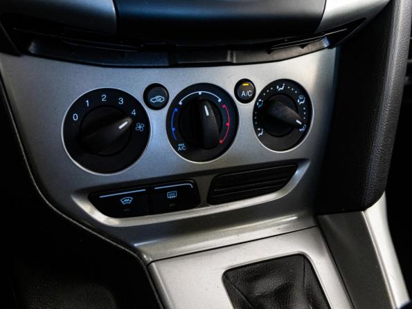 Ford Focus III с пробегом 2014 года, цена 699 000 рублей, 319509 км, седан, Автокод Объявления