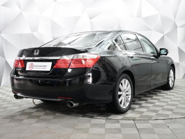 Honda Accord IX с пробегом 2013 года, цена 1 844 000 рублей, 170700 км, седан, Автокод Объявления