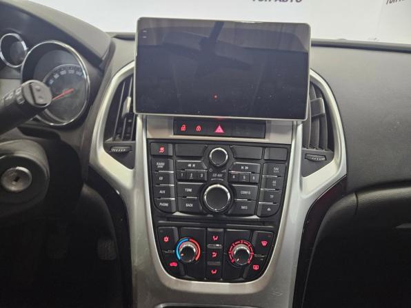 Opel Astra J Рестайлинг с пробегом 2012 года, цена 731 000 рублей, 166809 км, хэтчбек, Автокод Объявления