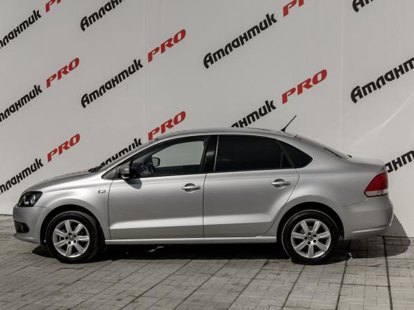 Volkswagen Polo V с пробегом 2014 года, цена 1 270 000 рублей, 23593 км, седан, Автокод Объявления