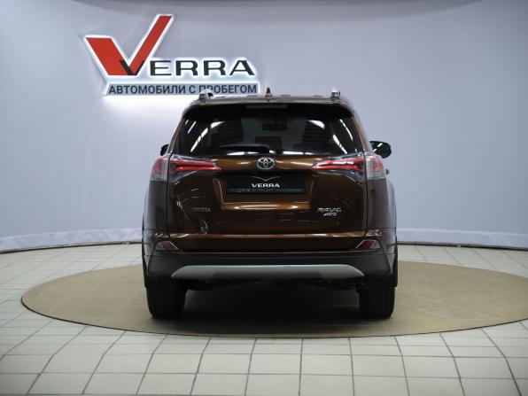 Toyota RAV4 IV (XA40) Рестайлинг с пробегом 2016 года, цена 2 030 000 рублей, 197290 км, внедорожник, Автокод Объявления