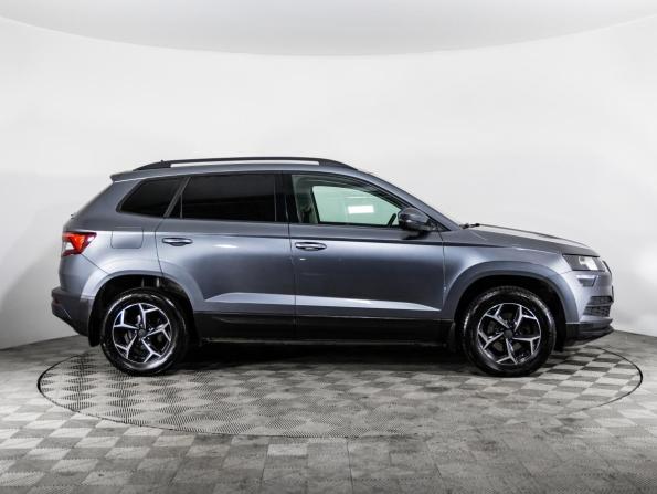 Skoda Karoq I с пробегом 2021 года, цена 2 049 000 рублей, 118685 км, внедорожник, Автокод Объявления