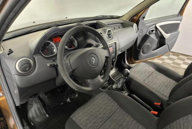 Renault Duster I с пробегом 2015 года, цена 940 000 рублей, 167088 км, внедорожник, Автокод Объявления