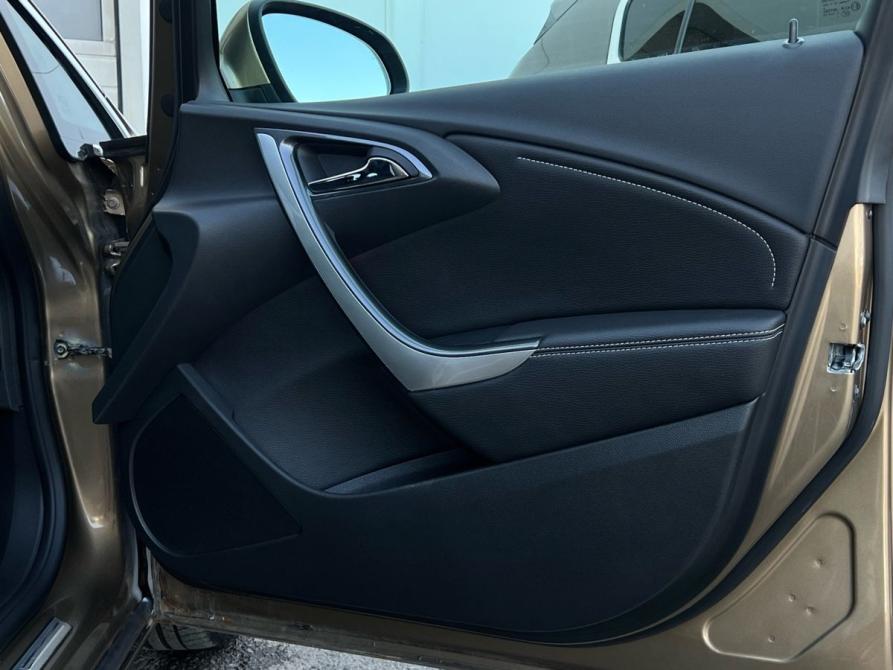 Opel Astra J Рестайлинг Волгоград  - изображение 20
