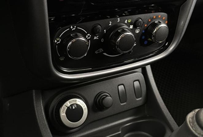 Renault Duster I с пробегом 2012 года, цена 950 000 рублей, 167094 км, внедорожник, Автокод Объявления