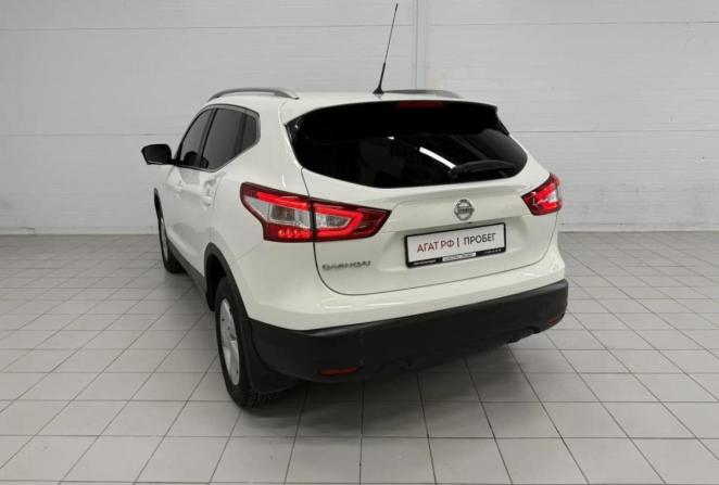 Nissan Qashqai II с пробегом 2014 года, цена 1 390 000 рублей, 180185 км, внедорожник, Автокод Объявления