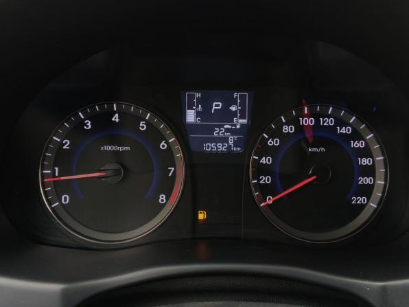 Hyundai Solaris I Рестайлинг с пробегом 2016 года, цена 1 019 000 рублей, 105926 км, седан, Автокод Объявления