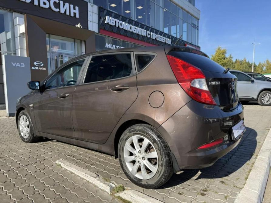 Hyundai Solaris I Рестайлинг Набережные Челны  - изображение 18