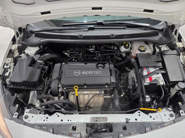 Opel Astra J с пробегом 2012 года, цена 750 000 рублей, 151560 км, хэтчбек, Автокод Объявления
