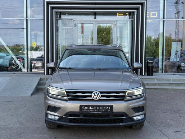 Volkswagen Tiguan II с пробегом 2017 года, цена 2 300 000 рублей, 183410 км, внедорожник, Автокод Объявления