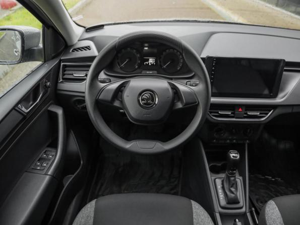 Skoda Rapid II с пробегом 2020 года, цена 1 699 000 рублей, 105585 км, лифтбек, Автокод Объявления