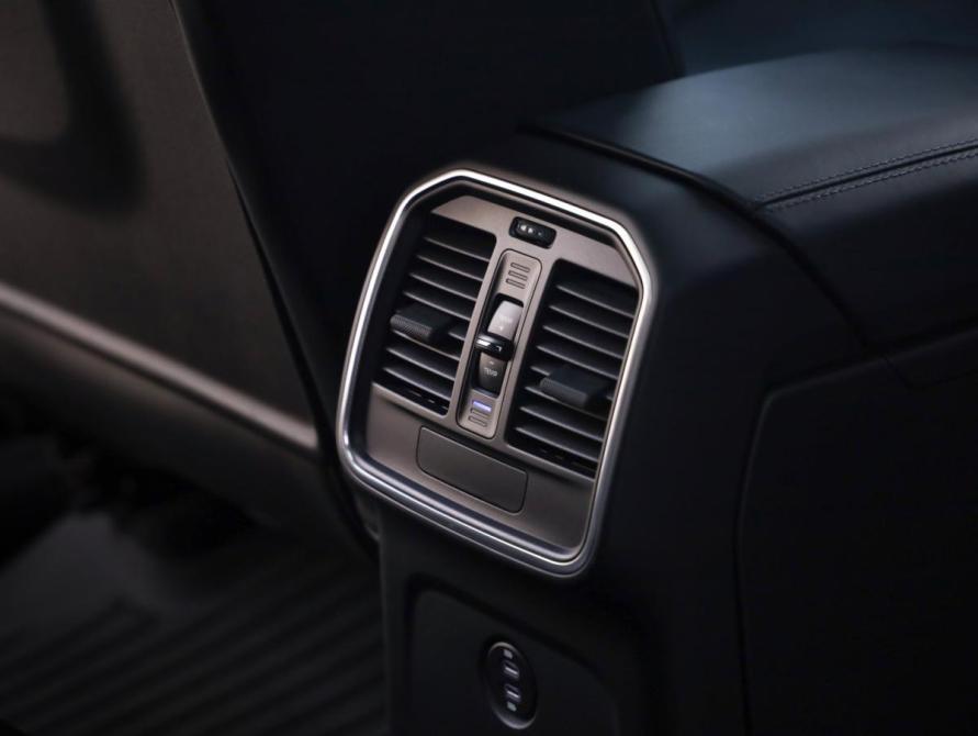 Porsche Macan I Рестайлинг 2 Санкт-Петербург  - изображение 30