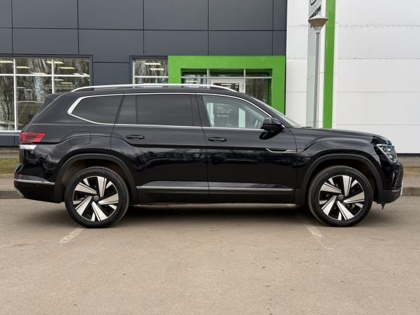 Volkswagen Teramont I Рестайлинг (China Market) с пробегом 2022 года, цена 4 649 000 рублей, 130884 км, внедорожник, Автокод Объявления