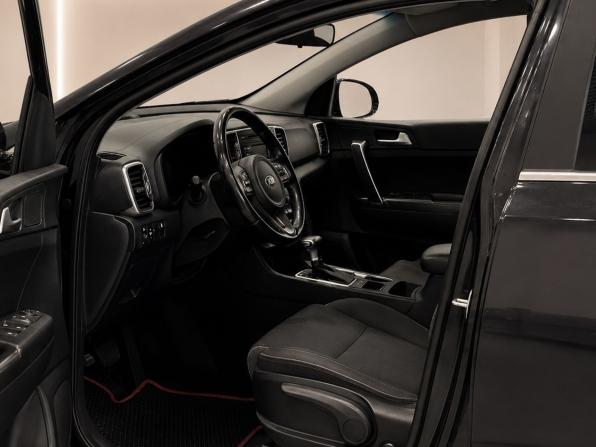 Kia Sportage IV с пробегом 2017 года, цена 1 945 000 рублей, 176000 км, внедорожник, Автокод Объявления