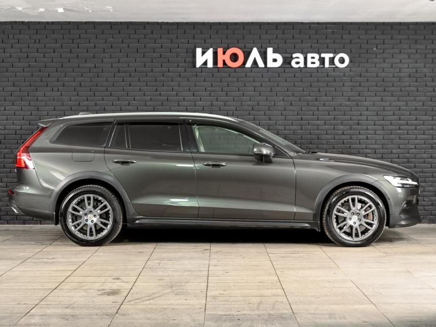 Volvo V60 Cross Country II Екатеринбург  - изображение 9