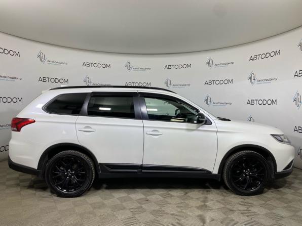Mitsubishi Outlander III Рестайлинг 3 с пробегом 2021 года, цена 2 357 000 рублей, 128276 км, внедорожник, Автокод Объявления