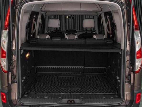 Renault Kangoo II Рестайлинг с пробегом 2014 года, цена 799 000 рублей, 248376 км, компактвэн, Автокод Объявления