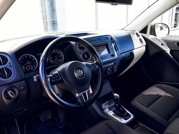 Volkswagen Tiguan I Рестайлинг с пробегом 2016 года, цена 1 379 000 рублей, 148517 км, внедорожник, Автокод Объявления