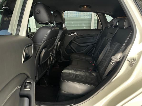 Mercedes-Benz B-Класс II (W246) с пробегом 2013 года, цена 1 420 000 рублей, 106682 км, хэтчбек, Автокод Объявления