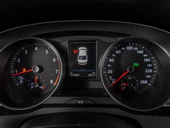 Volkswagen Passat B8 с пробегом 2016 года, цена 1 799 000 рублей, 175680 км, седан, Автокод Объявления