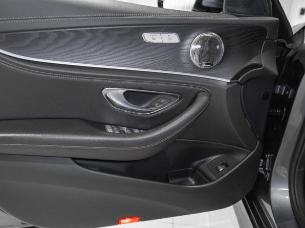 Mercedes-Benz E-Класс V (W213 S213 C238) с пробегом 2019 года, цена 3 120 000 рублей, 119320 км, седан, Автокод Объявления