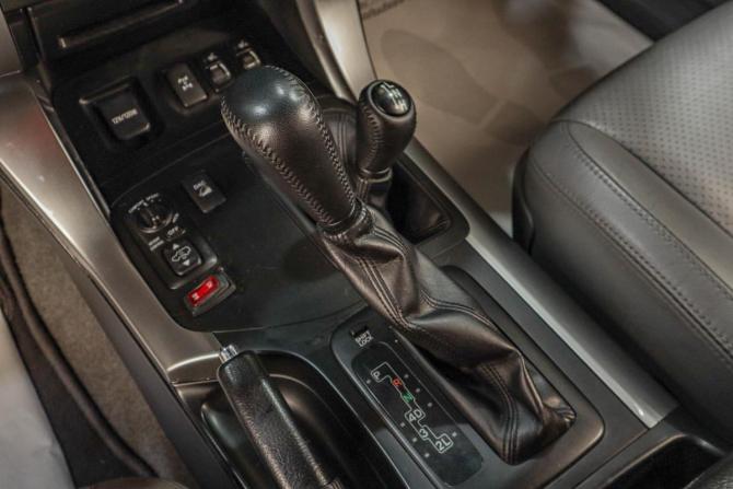 Toyota Land Cruiser Prado 120 Series Рестайлинг с пробегом 2008 года, цена 1 979 000 рублей, 418000 км, внедорожник, Автокод Объявления