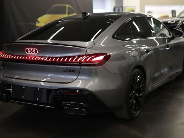 Audi A5 III (B10) с пробегом 2025 года, цена 6 547 000 рублей, 70 км, лифтбек, Автокод Объявления
