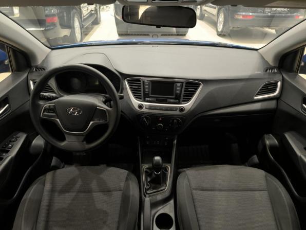 Hyundai Solaris II с пробегом 2018 года, цена 1 150 000 рублей, 108000 км, седан, Автокод Объявления