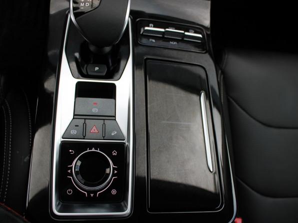 JETOUR X70+ I Рестайлинг с пробегом 2026 года, цена 2 439 000 рублей, 4035 км, внедорожник, Автокод Объявления