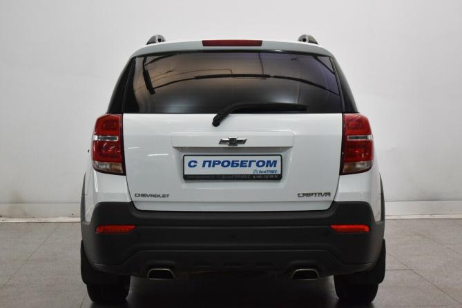 Chevrolet Captiva I Рестайлинг 2 с пробегом 2015 года, цена 840 000 рублей, 305417 км, внедорожник, Автокод Объявления