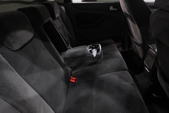 Ford Focus II с пробегом 2006 года, цена 399 000 рублей, 287000 км, седан, Автокод Объявления