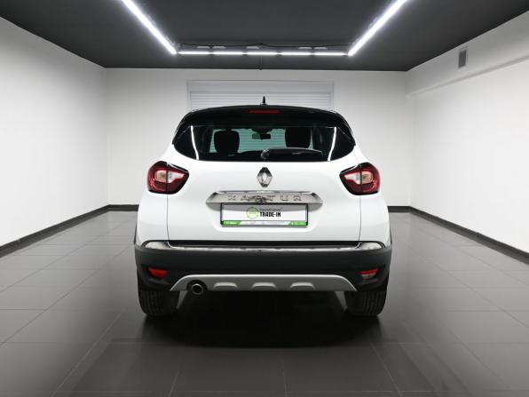 Renault Kaptur I Рестайлинг с пробегом 2022 года, цена 1 965 000 рублей, 23434 км, внедорожник, Автокод Объявления