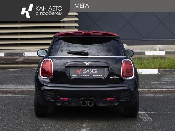 Mini Hatch III (F55/F56) Рестайлинг с пробегом 2020 года, цена 2 978 000 рублей, 84000 км, хэтчбек, Автокод Объявления
