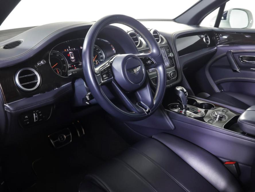 Bentley Bentayga I Москва  - изображение 16