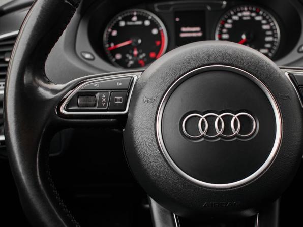 Audi Q3 I (8U) Рестайлинг с пробегом 2016 года, цена 1 915 000 рублей, 117893 км, внедорожник, Автокод Объявления