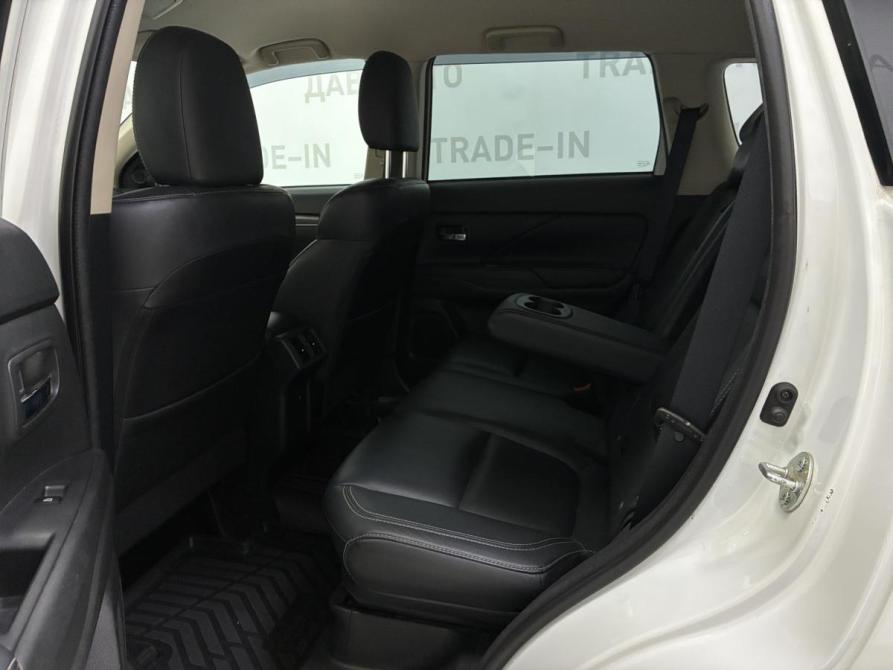Mitsubishi Outlander III Рестайлинг 3 Пермь  - изображение 20
