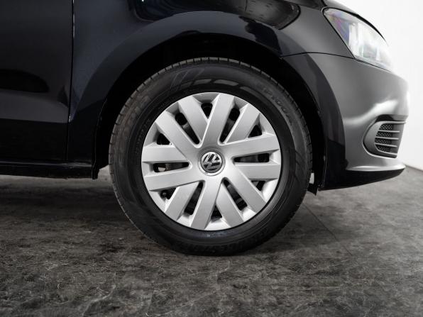 Volkswagen Polo V с пробегом 2013 года, цена 878 500 рублей, 184000 км, седан, Автокод Объявления