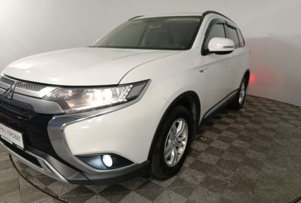 Mitsubishi Outlander III Рестайлинг 3 Волгоград  - изображение 23