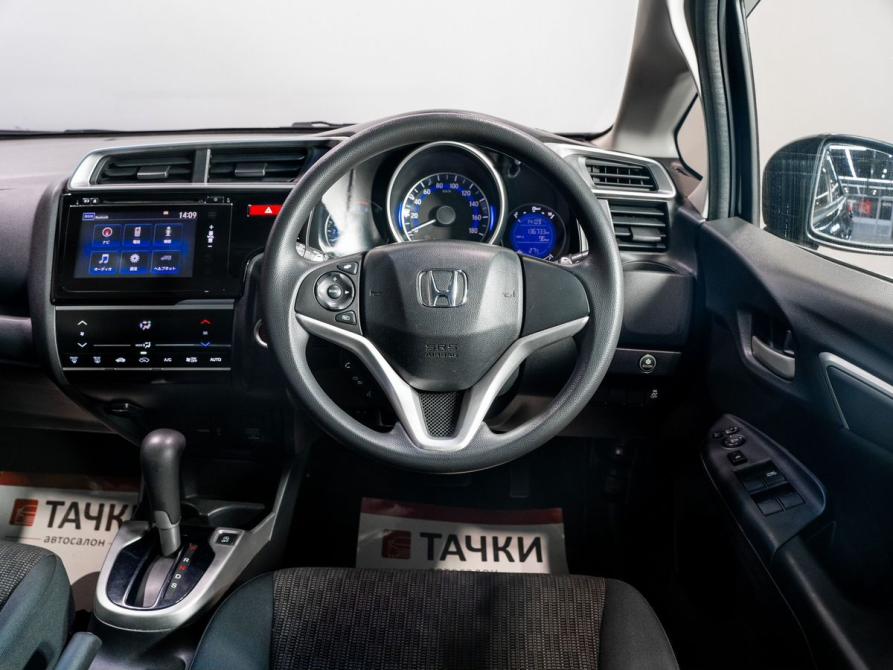 Honda Fit III Чита  - изображение 8