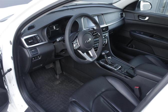 Kia Optima IV Рестайлинг с пробегом 2019 года, цена 1 845 000 рублей, 165617 км, седан, Автокод Объявления